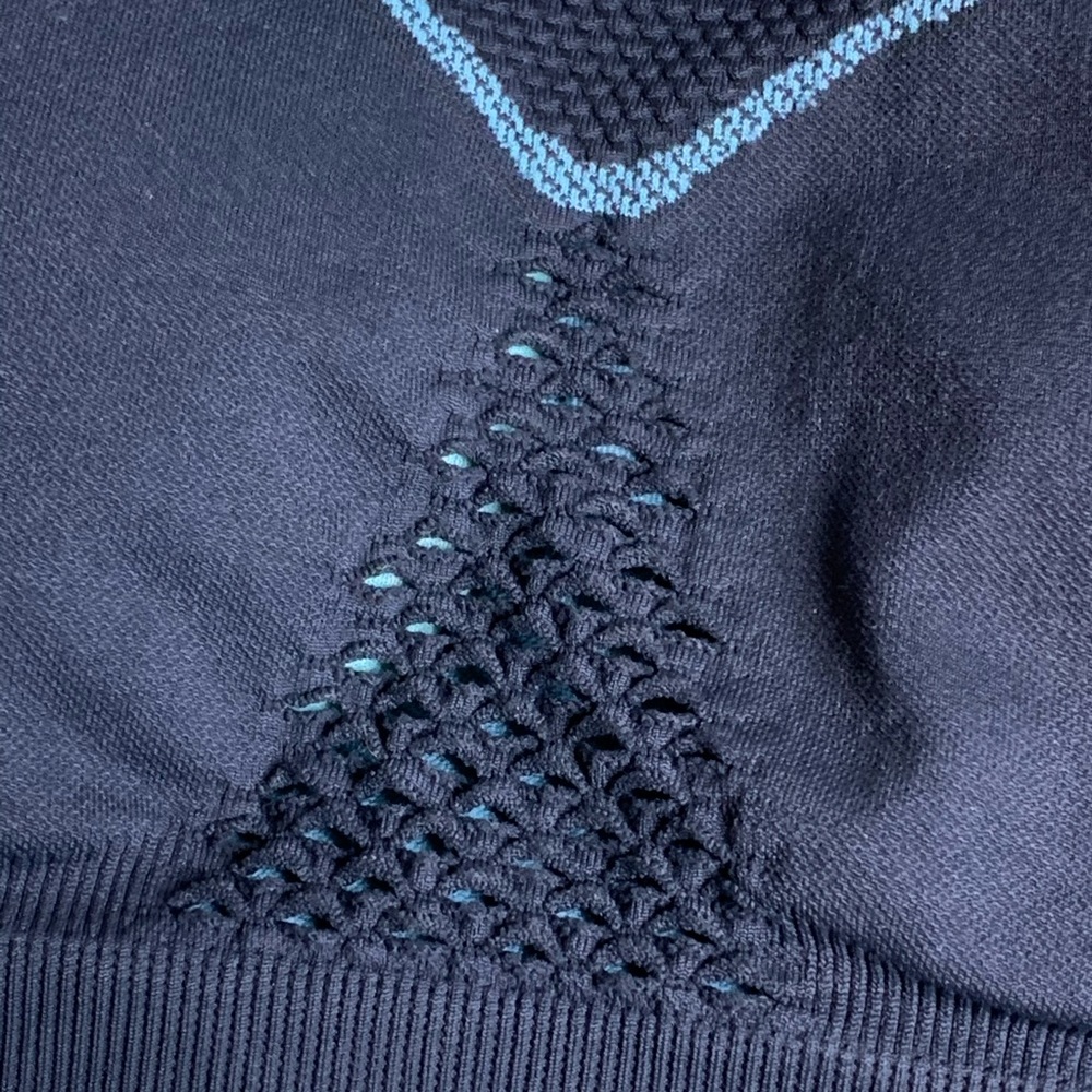 Berlei Sports Bra - Picture 5 of 14
